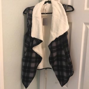 Women’s Matilda Jane Cozy Up Vest - XS